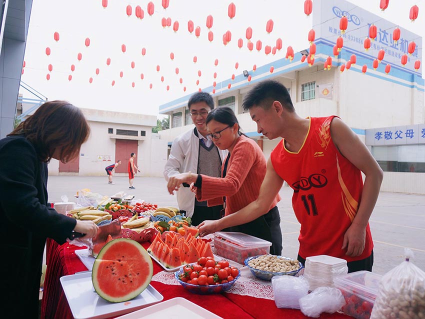 自助點(diǎn)心時間